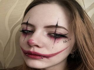 AvaLuciani