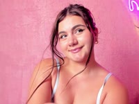 I am AlannaBlake, a woman with a magnetic personality and a weakness for seduction games. I like to awaken curiosity, break expectations a little, and leave a mark without having to tell everything about myself. I have that elegant side that attracts glances and a mischievous spark that appears when you least expect it.