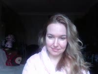 I love deep eye contact, flirty conversations, and making you feel like the center of my world.