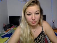 Angel and demon. I can be cute, shy, nice but at the same time I could fulfill any fantasy make you be craizy .