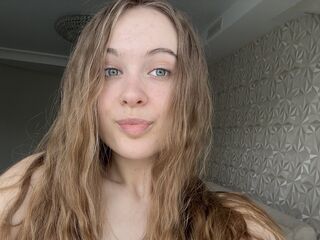 webcamgirl livesex AlbertaClem