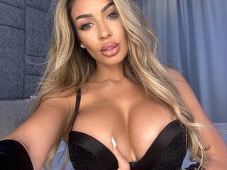 adult cam chat ArianaKroft