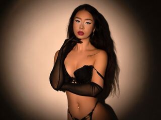 naughty camgirl masturbating with vibrator EdenBright
