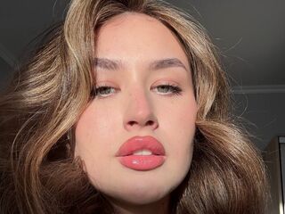 camwhore MarielleDefalco