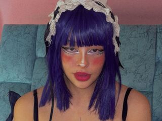 naked camgirl masturbating with dildo CarliBlake
