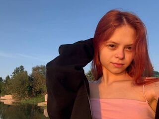 camslut fingering pussy RebaDoty