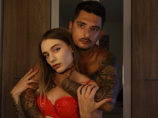 camsex show AnnaAndLeo