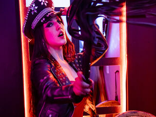 spanking sex webcam CleodoraNoir