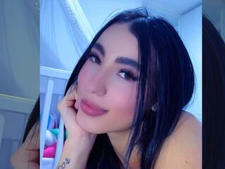 livesex cam AdelaMartins