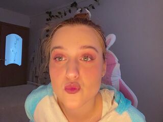 naked webcam girl picture AkilahPopoca