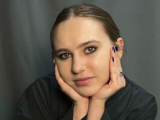 camgirl webcam sex picture AlanaHowlett