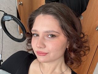 free webcam chatroom AlettiKolini