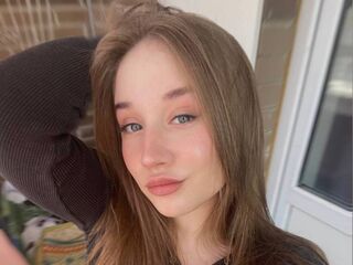 hot cam girl masturbating with sextoy AliceTrenton