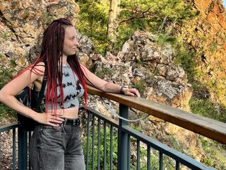 hot cam girl masturbating with vibrator AmeliaMeds