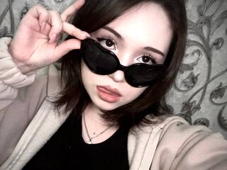 sexy webcamgirl picture AminaBaudoin