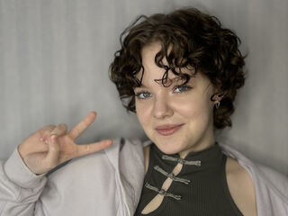 cam girl playing with vibrator AmmelyFerret