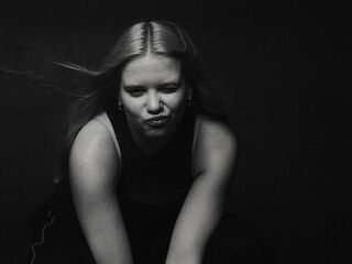 camgirl pic AngellaMaulin