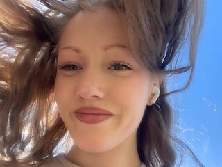 camgirl porn web cam AnnikaRodrigez