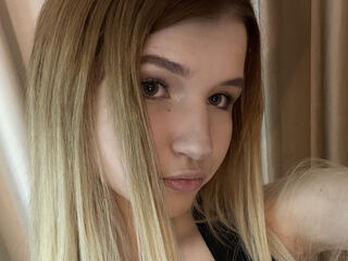 webcamstripper AraPosey