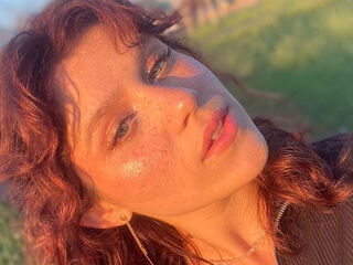 Kinky webcam AstridChing