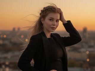 cam girl fingering pussy AutumnKoetz