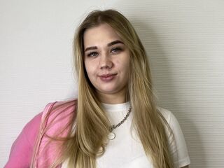 girl cam naked CathernLoven