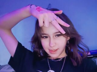 live striptease CathrynBagg