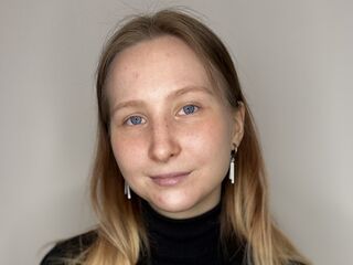 free webcam chat room ChantellHammett