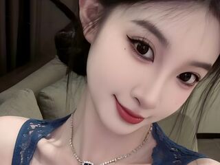 camgirl fingering pussy ClaraElla