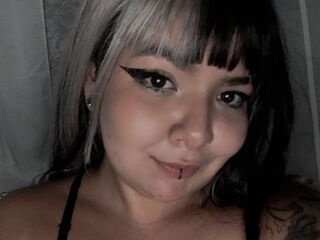 adult cam chat CoralineBeltran