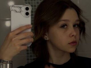 live cam girl pic CorieDemagastris