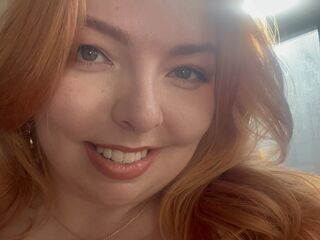 nude webcam girl CurvyCateLJ