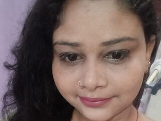 dity cam show CurvySoniya