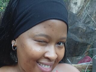 bedroom web cam DoraPhillips