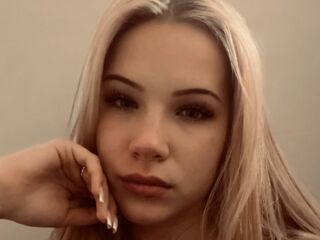 naked cam girl masturbating with dildo EleonoraTutuska