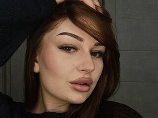 nude camgirl photo ElizabethSteiner