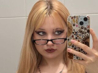 cam stripper EloiseGow