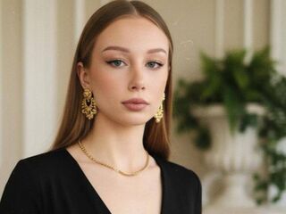 fingering camgirl picture EmaGurrad