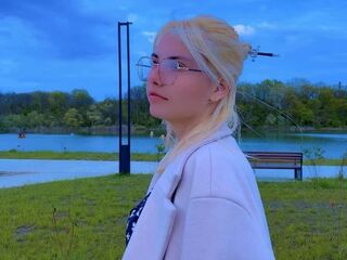 hot naked webcam girl FredericaMittag