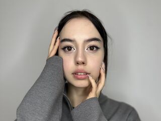 free livecam HannahDinizo