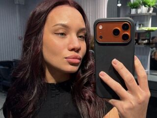 live cam girl photo IleanaFarren
