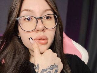 camgirl playing with dildo JeanPric