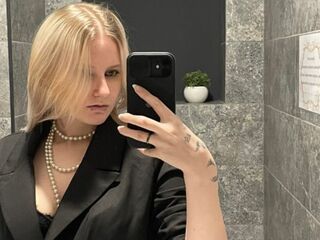 free webcam picture JenaeMcquillen