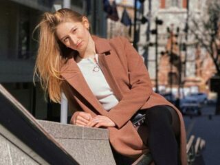 camgirl porn webcam KaterineKoen
