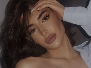 naked camgirl masturbating KayonaEvans