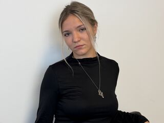 hot cam KeiraTullier