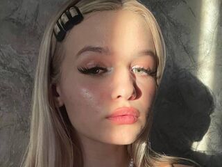 sexy cam girl picture KianaStark