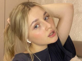 camgirl masturbating with sex toy KimbraHardinger