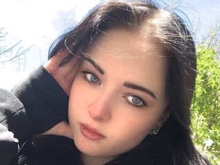 live webcam girl KiraBentley