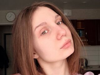 nude cam girl pic LaraVenn